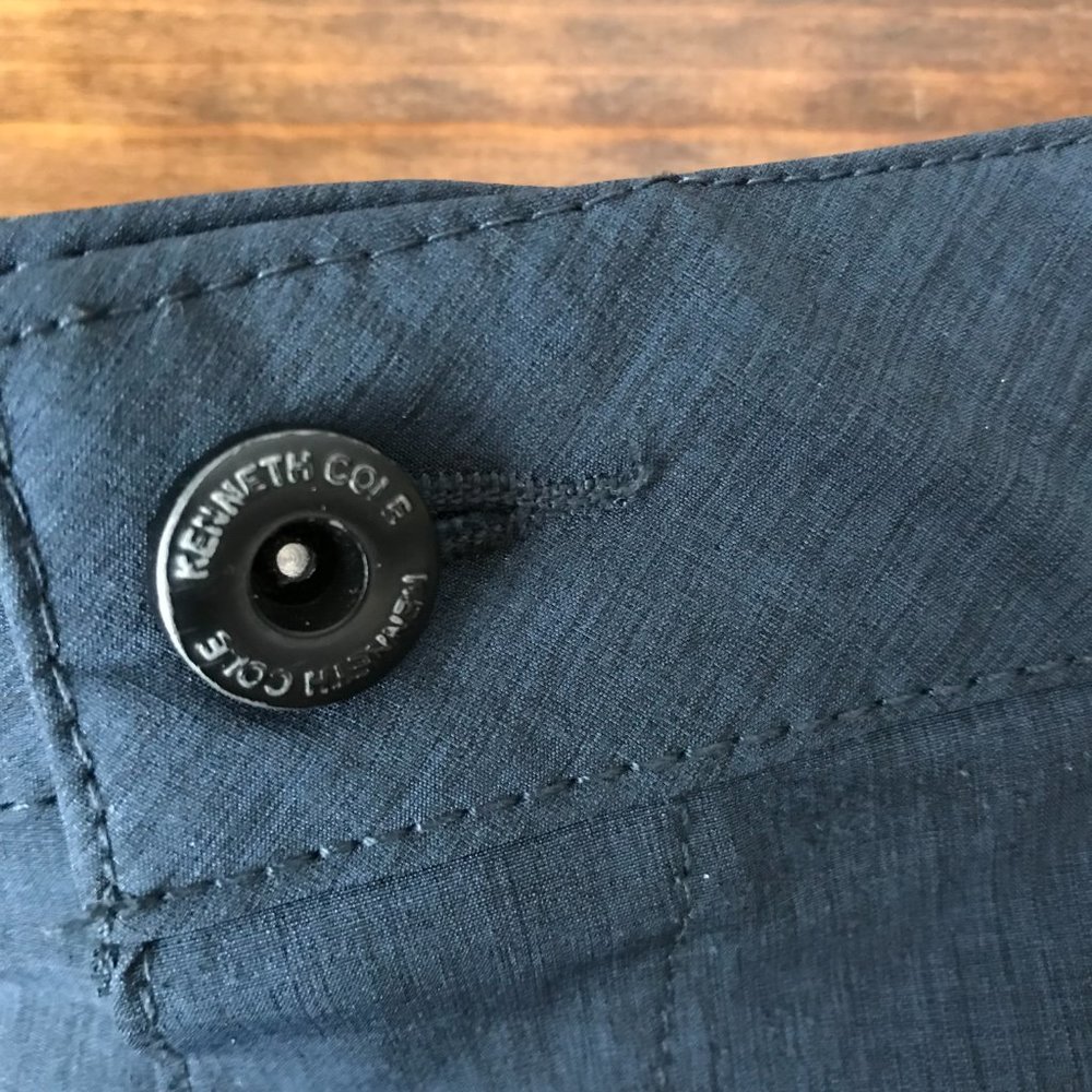 Kenneth Cole Flat Front Blue Heather Lightweight Tech Shorts Size 36 - Picture 4 of 11